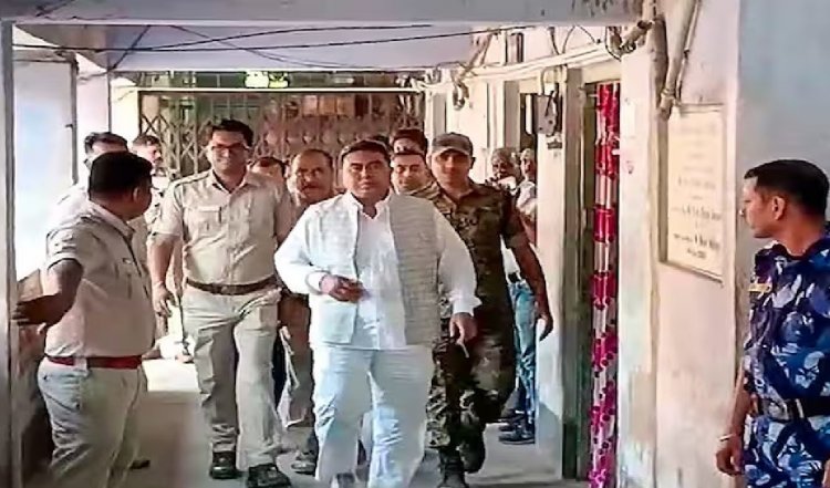 इधर SC से ममता सरकार को झटका, उधर HC ने शाहजहां शेख को CBI को सौंपने के लिए दे दी डेडलाइन
