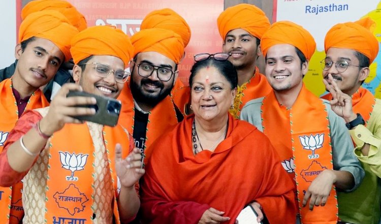 मोदी के 'दुष्यंत टिकट प्लान' ने मिटा दी Vasundhara Raje और BJP के बीच की नाराजगी की दीवार! लोकसभा चुनाव के बीच राजस्थान में पक रही सियासी खिचड़ी