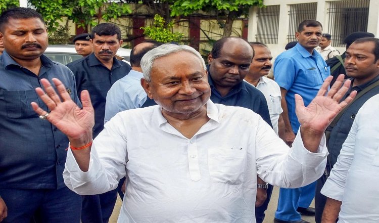 सोशल मीडिया पर Nitish Kumar को गोली मारने की धमकी देने के आरोप में एक व्यक्ति गिरफ्तार