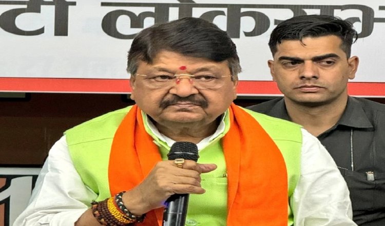 Kailash Vijayvargiya ने रसायनयुक्त गुलाल के कारण महाकालेश्वर मंदिर में आग भड़कने की आशंका जताई