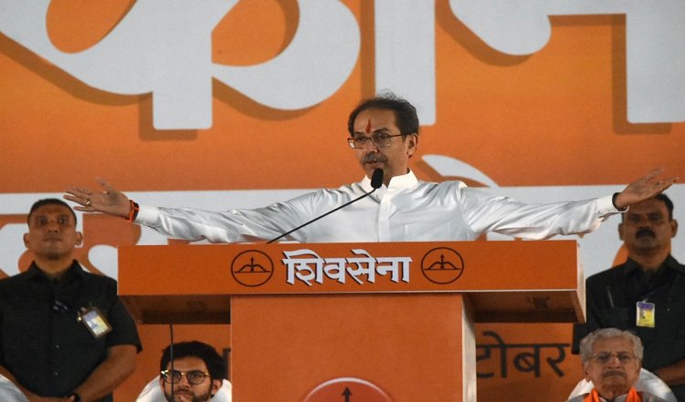 Loksabha Elections| महा विकास आघाडी में आई दरार, उद्धव गुट ने उन सीटों पर भी घोषित किया उम्मीदवार जहां थी कांग्रेस की दावेदारी