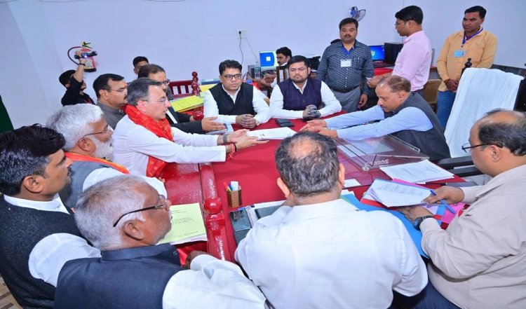 लोकसभा चुनाव के दूसरे चरण के लिए नामांकन प्रक्रिया आज से शुरू