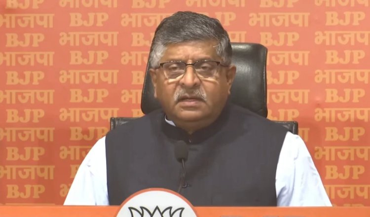 केजरीवाल की पत्नी की सक्रियता दर्शाती है कि वे लालू-राबड़ी से प्रेरित हैं: Ravi Shankar Prasad