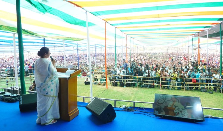 West Bengal में नहीं है कोई ‘इंडिया’ गठबंधन, Mamata Banerjee ने कांग्रेस पर लगाया BJP के लिए काम करने का आरोप