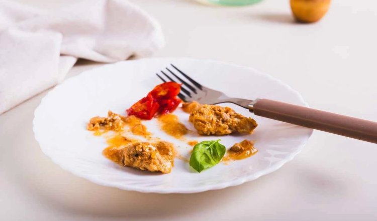 Is Leftover Food Are Safe To Eat । बचे हुए खाने को एक बार से ज्यादा नहीं करना चाहिए गर्म, फ्रीज से दो दिन तक ही रखें, नहीं तो जानलेवा हो सकता है खाना