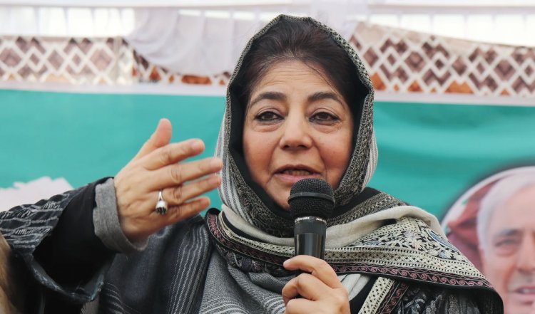 Mehbooba Mufti ने बीजेपी पर लगाया आरोप, बेरोजगार युवा मुसलमानों को निशाना भगवा पार्टी, इस ताजा रिपोर्ट पर दिया कड़ा रिएक्शन