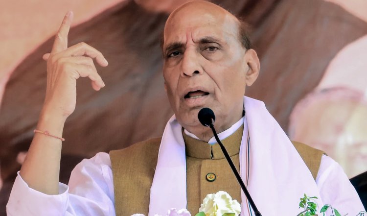 'जनता मोये-मोये कर देगी', अलग अंदाज में राजनाथ सिंह ने विपक्ष पर कसा तंज, बज उठीं तालियां