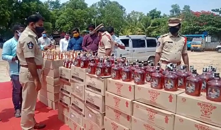 Mangaluru में करीब दो करोड़ रुपये कीमत की नब्बे हजार लीटर शराब जब्त