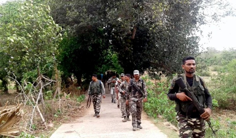 Jharkhand के पलामू में पुल के नीचे सिलेंडर मिला बम , पुलिस ने चलाया था तलाशी अभियान