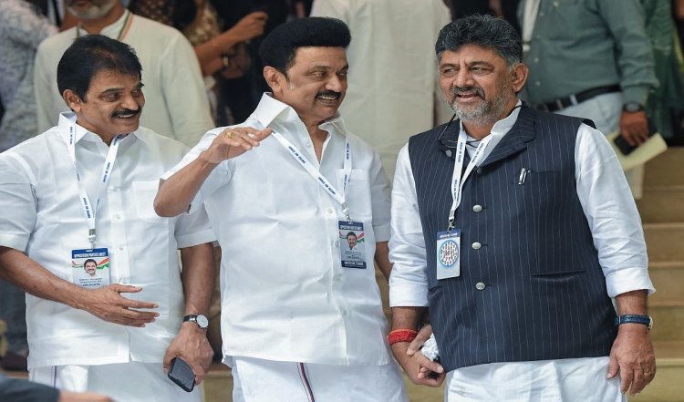 Tamil Nadu की लड़ाई में स्टालिन के भरोसे सहयोगी पार्टियां, DMK को INDIA ब्लॉक ने क्यों मान लिया बड़ा भाई?