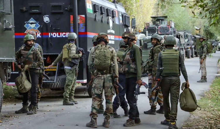 Anantnag में आतंकियों ने बिहार के मजदूर की गोली मारकर हत्या कर दी