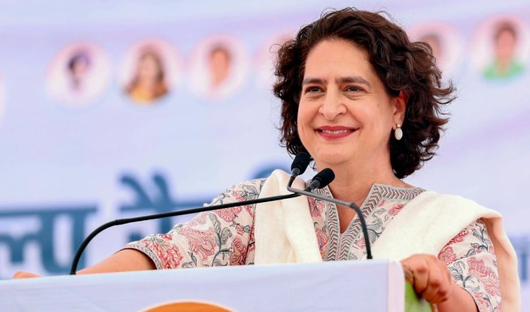 'सरकार अपनी नाकामी नहीं सुनना चाहती', केंद्र पर प्रिंयका गांधी का बड़ा हमला, लोकतंत्र की धज्जियां उड़ाकर...