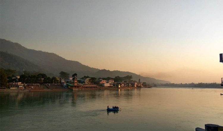 Ganga नदी में प्रदूषण पर अधूरी रिपोर्ट सौंपने को लेकर झारखंड के चार जिलाधिकारियों पर जुर्माना