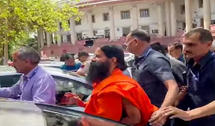 पतंजलि ने कहा- 67 अखबारों में माफीनामा छपवाया, SC ने पूछा- आपके पुराने विज्ञापन जैसा, फिर से जारी करने का आदेश