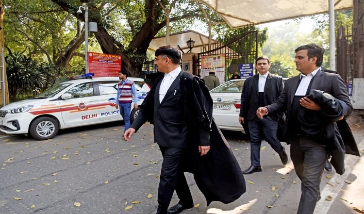 Delhi Riots 2020 : दिल्ली उच्च न्यायालय ने UAPA मामले में आरोपी को जमानत देने से इनकार किया