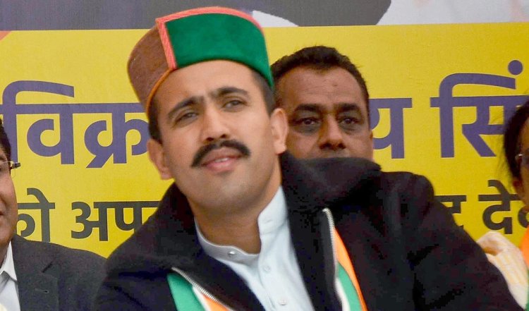 Mandi लोकसभा सीट से कांग्रेस के उम्मीदवार Vikramaditya Singh ने मोदी की टिप्पणी को दुर्भाग्यपूर्ण बताया