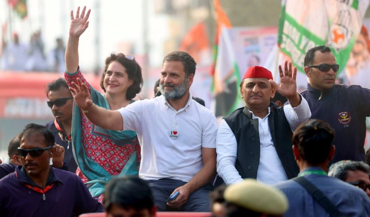 UP से दिख रही राहुल-प्रियंका की दूरी, अखिलेश भी कर रहे कम प्रचार, मोदी-योगी खूब दिखा रहे अपनी ताकत