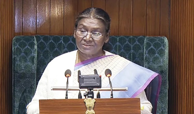 President Draupadi Murmu ने गुजरात और महाराष्ट्र के स्थापना दिवस पर लोगों को बधाई दी