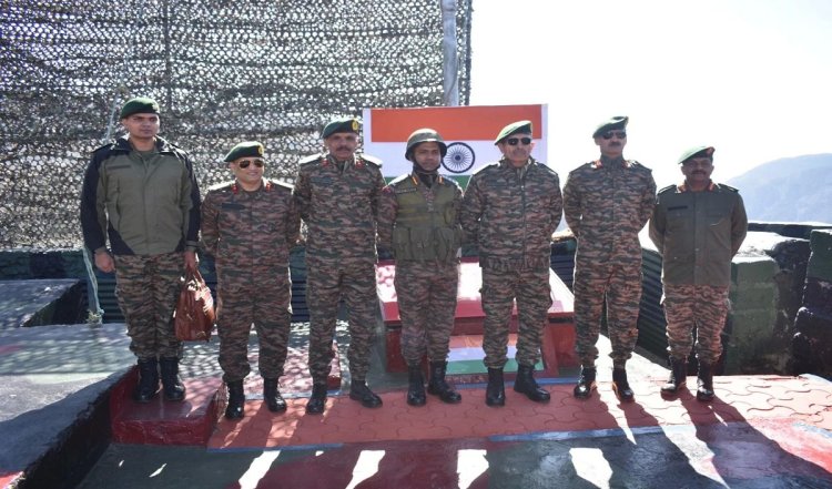 पूर्वी सेना के कमांडर ने सिक्किम में अग्रिम इलाकों का दौरा किया