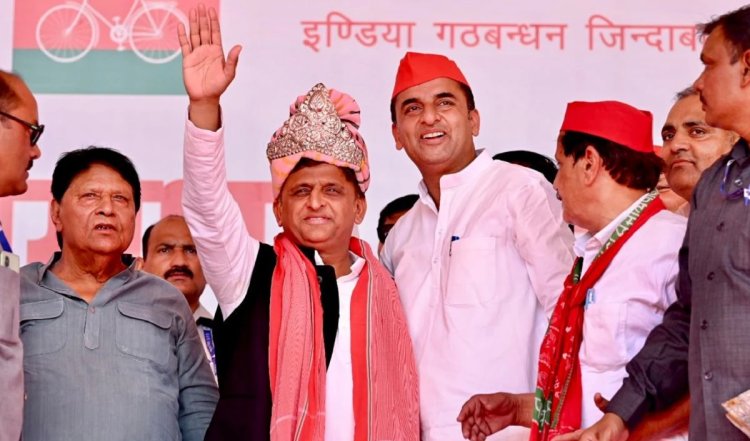 BJP की झूठी सरकार को जनता के सच्चे सवालों का सामना करना होगा, जलेसर में रैली के दौरान AKhilesh Yadav ने केंद्र पर साधा निशाना