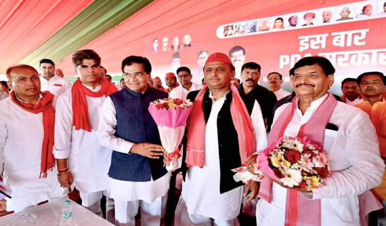 Firozabad Lok Sabha Seat: कांच के शहर में किसकी होगी ठाठ, सपा के समक्ष गढ़ बचाने की चुनौती