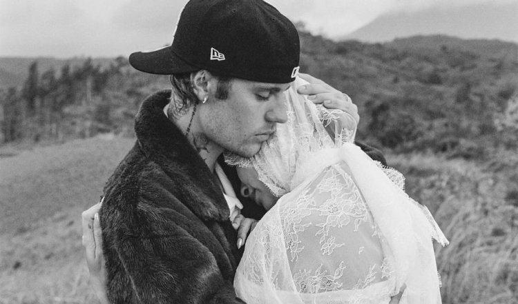 प्रेग्नेंट हैं Hailey, हॉलीवुड सिंगर Justin Bieber ने रोमांटिक तस्वीरों के साथ की पिता बनने की घोषणा