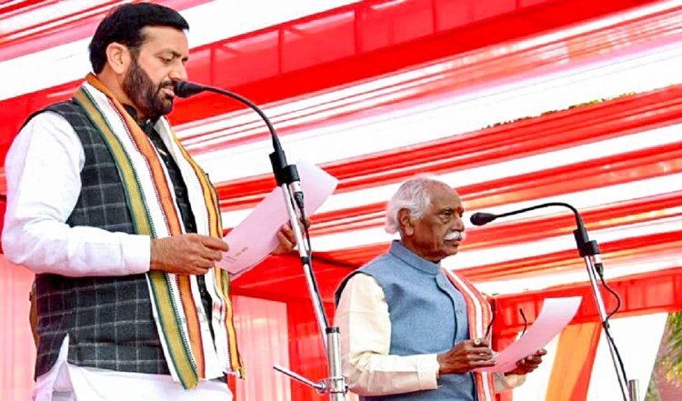 Haryana : कांग्रेस ने राज्यपाल को दिया ज्ञापन, ‘अल्पमत’ सरकार को बर्खास्त करने की मांग की
