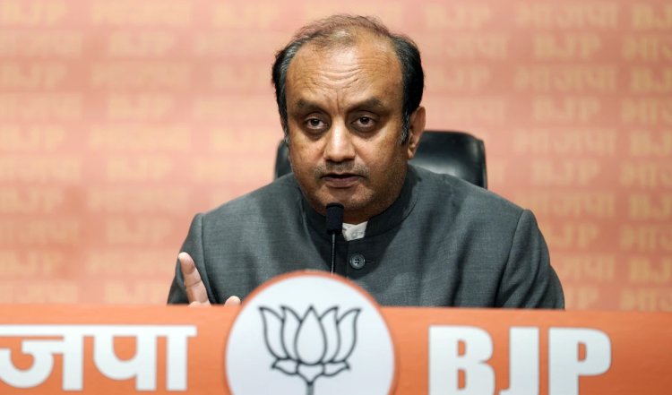 केजरीवाल के आरोपों पर BJP का पलटवार, सुधांशु त्रिवेदी बोले- अब 'जेल रिटर्न क्लब' में शामिल हो गए दिल्ली के CM
