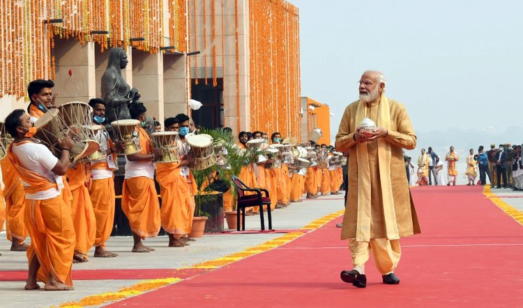 11 जगहों पर होगा स्वागत, मुस्लिम करेंगे पुष्प वर्षा, बिस्मिल्लाह खान के परिजन बजाएंगे शहनाई, खास होने वाला है Varanasi में PM Modi का Road Show