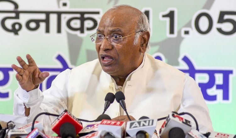 '4 जून को बनने जा रही INDIA गठबंधन की नई सरकार', खड़गे बोले- सभी गारंटी पूरी करेंगे, देंगे 10 किलो राशन