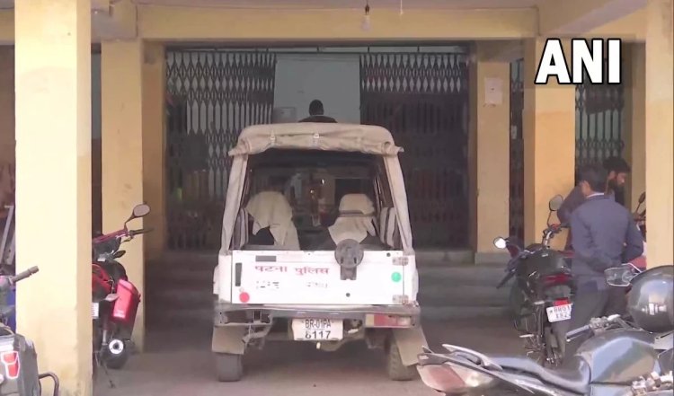 Bihar : उपद्रवियों के थाने पर हमला करने के मामले में थाना प्रभारी निलंबित