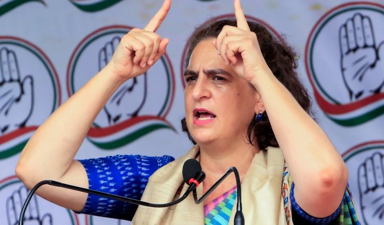 'चरम पर बेरोजगारी और महंगाई, इस बारे में एक शब्द नहीं बोलते नरेंद्र मोदी', Gorakhpur में PM पर प्रियंका का वार