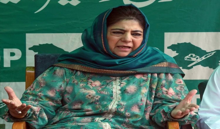 Jammu-Kashmir: उमर, महबूबा अपने निर्वाचन क्षेत्रों में पीछे