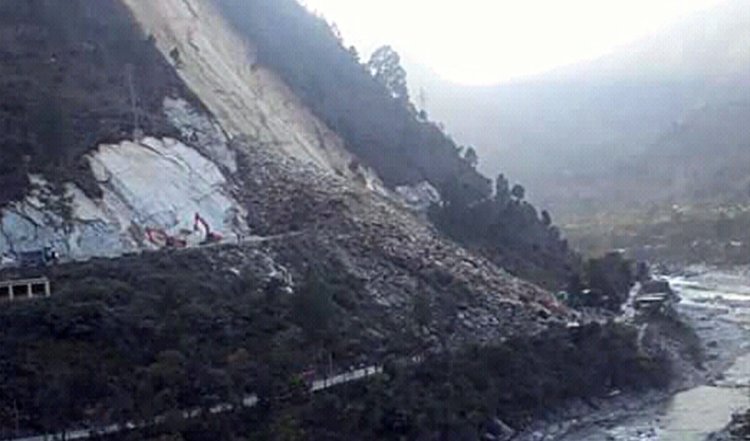 Uttarakhand Weather | उत्तराखंड में खराब मौसम के कारण 22 पर्यटक लापता, अब 4 लोगों के मारे जाने की आशंका