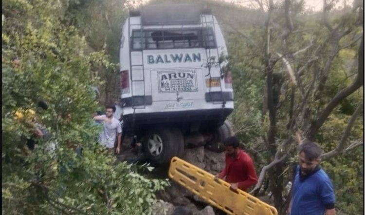 Jammu and Kashmir बस हमले में जिंदा बचे व्यक्ति ने बताई भयावहता आपबीती, 'आतंकियों के सामने हमने मरने का नाटक किया, चुप रहे'