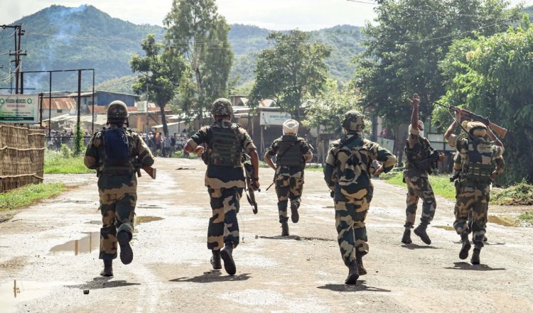 मणिपुर में ताजा हिंसा के बाद वहां के लोग असम में ले रहे हैं शरण