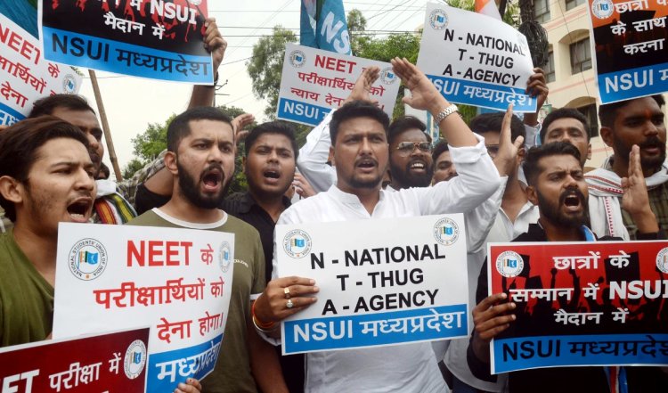 जारी रहेगी NEET-UG काउंसलिंग, हाईकोर्ट का रोक लगाने से इनकार, टेस्टिंग एजेंसी से भी मांगा जवाब