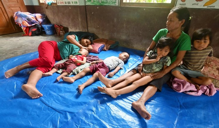 मणिपुर सरकार बाढ़ प्रभावित प्रत्येक परिवार को देगी 10 हजार रुपये