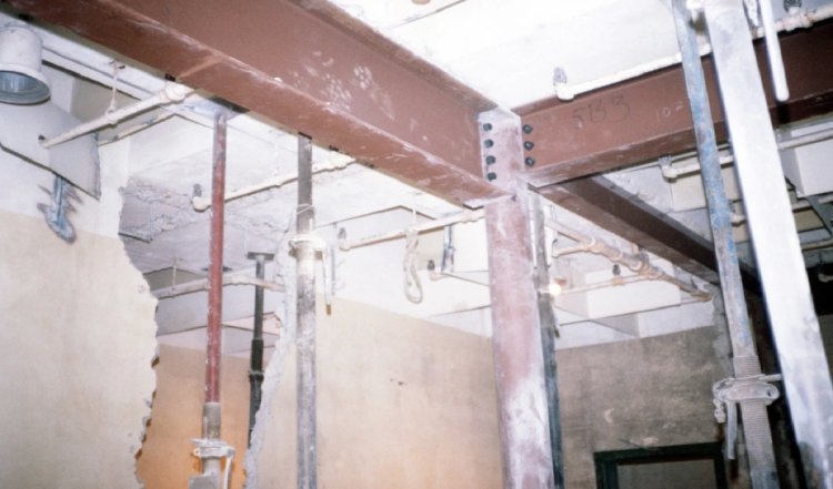 Maharashtra : ठाणे में घर की छत का प्लास्टर गिरने से एक व्यक्ति और उसके दो बच्चे घायल