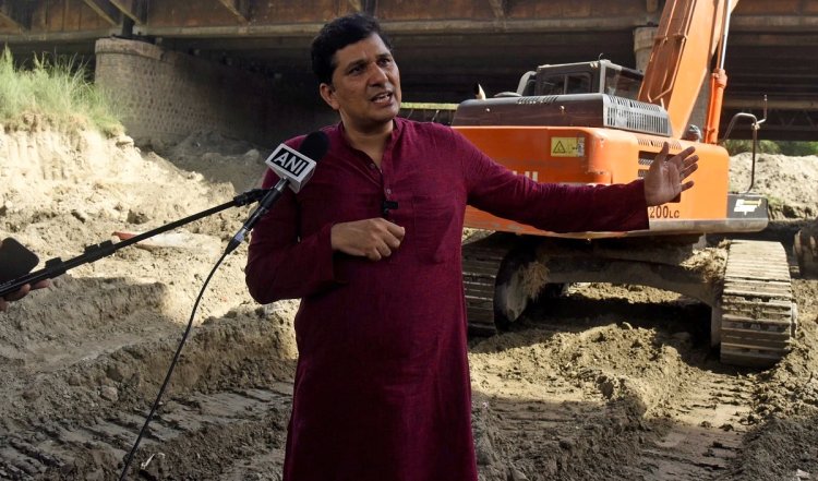 दिल्ली जल बोर्ड कार्यालय में BJP नेताओं का हंगामा, Saurabh Bharadwaj ने शेयर की तोड़फोड़ वीडियो