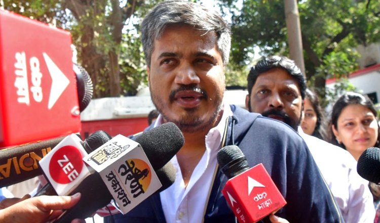 Maharashtra: रोहित पवार का दावा-हमारे संपर्क में NCP के 19 विधायक, मानसून सत्र के बाद बदल सकते हैं पाला