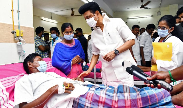 Tamil Nadu Hooch Tragedy | तमिलनाडु में जहरीली शराब पीने से मरने वालों की संख्या बढ़कर 29 हुई, सीएम एमके स्टालिन ने CB-CID  ​जांच के आदेश दिए