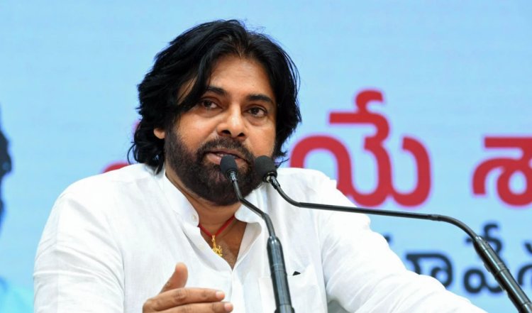 'Pawan Kalyan अगर चुनाव जीचे तो मैं अपना नाम बदल दूंगा', जुबान से नहीं पलटे YSR कांग्रेस पार्टी के नेता, बदल दिया अपना नाम, जानें अब क्या रखा?