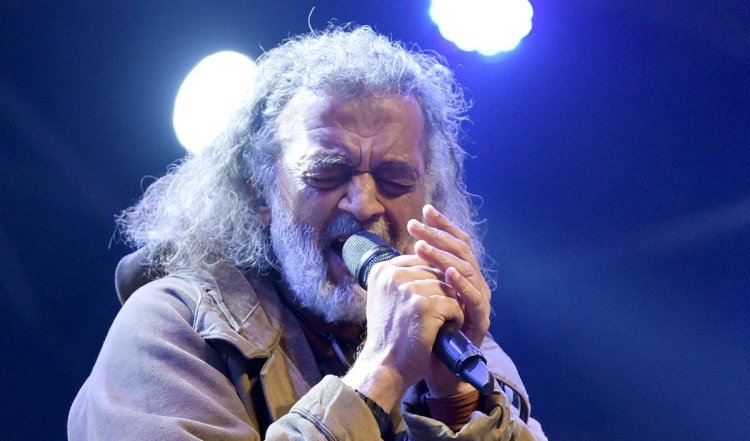 Singer Lucky Ali ने IAS अधिकारी और उनके परिवार पर जमीन हड़पने का आरोप लगाया, शिकायत दर्ज कराई