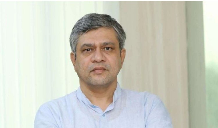 केंद्रीय मंत्री Ashwini Vaishnav ने लोधी गार्डन में योग दिवस समारोह का नेतृत्व किया