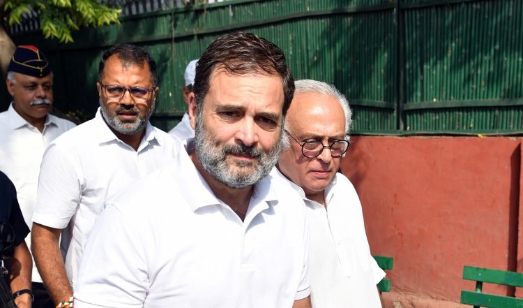 राहुल गांधी ने राजकोट गेम जोन के पीड़ितों के परिजनों से बातचीत की