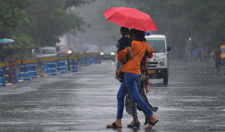 Weather update: दिल्ली में 1 जुलाई को आएगा मानसून, पश्चिमी भारत में भारी बारिश का अनुमान, पहाड़ों में भी वर्षा शुरू
