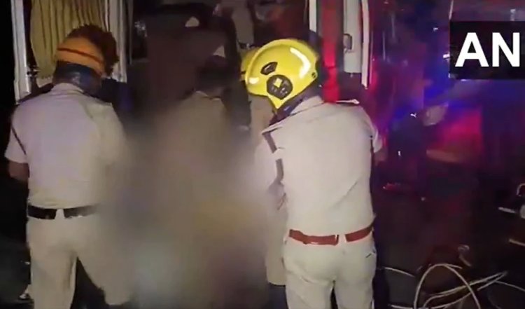 Karnataka Haveri Accident | कर्नाटक के हावेरी में बस और ट्रक के बीच टक्कर में 13 लोगों की मौत, कई गंभीर रूप से घायल