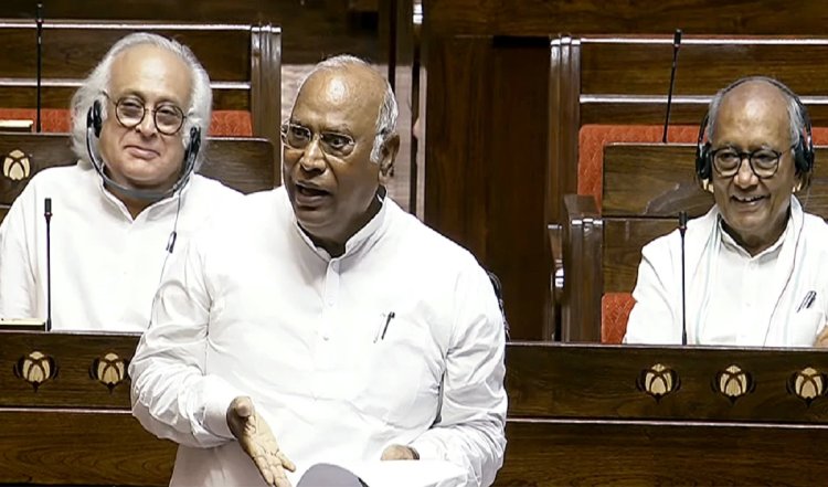 'हम आम आदमी की बात करते हैं, PM Modi केवल ‘मन की बात’ करते हैं', राज्यसभा में खड़गे का प्रधानमंत्री पर वार