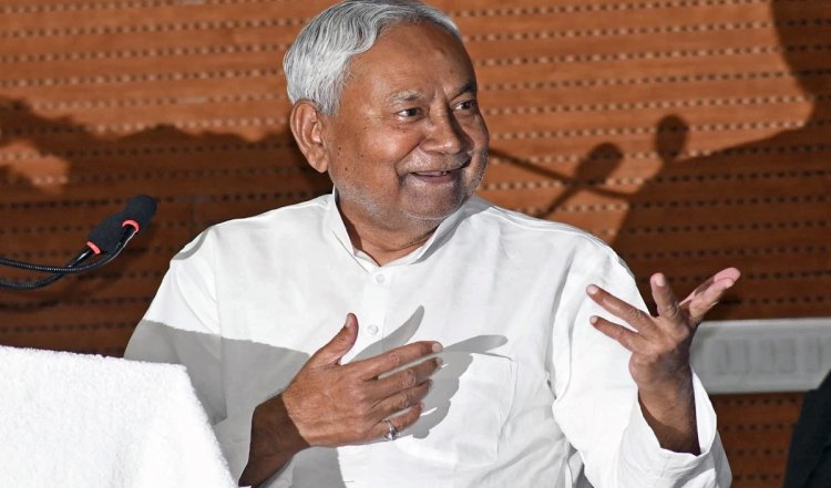 नीतीश ने हाथरस में सत्संग के दौरान भगदड़ मचने हुई लोगों की मौत पर संवेदना व्यक्त की